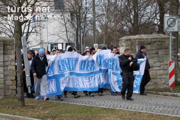Rostocker Marsch zum Magdeburger Stadion