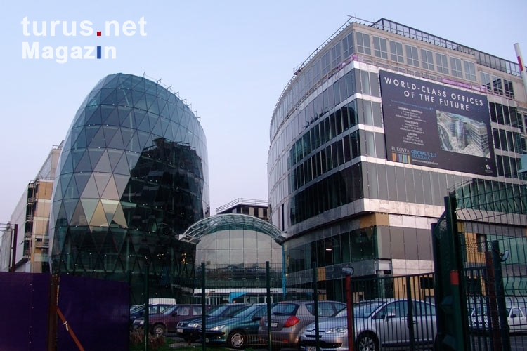 moderne Bürogebaute / Glasbauten in der slowakischen Hauptstadt Bratislava