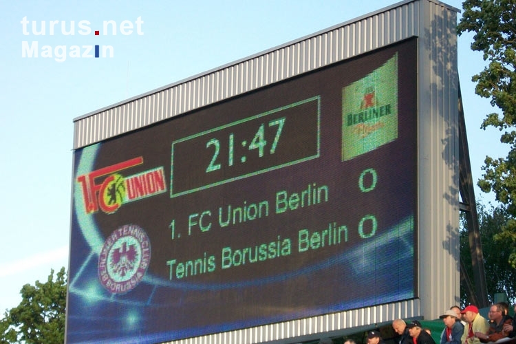 Tennis Borussia Berlin im Pokalfinale 2009 im Jahn-Sportpark gegen den 1. FC Union