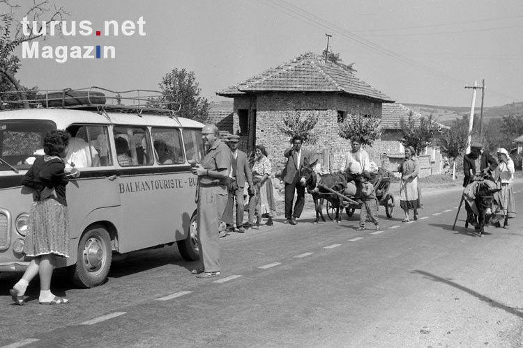 Unterwegs in Bulgarien mit einem Kleinbus von Balkantouriste, Reisen in den 60er Jahren