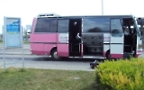 kleiner Shuttlebus in der albanischen Hauptstadt Tirane / Tirana