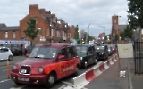 britische Fahrzeuge im nordirischen Belfast