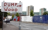 Dump Wood, Wegweiser in Belfast