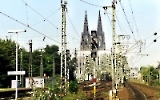 Blick auf den Kölner Dom vom Bhf. Deutz aus