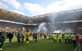 Alemannia Aachen Fans Platzsturm Tivoli Aufstieg 3. Liga 27.04.2024