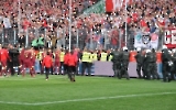 Polizeieinsatz: RWE Fans nach dem Pokalsieg