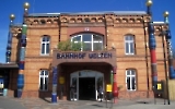 Bahnhof Uelzen (Niedersachsen) im Hundertwasser-Stil