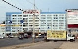 Gostiniza / Hotel im russischen Kaliningraf (Königsberg) am Fluss Pregel (Pregolja)