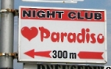 Rotlichtalarm und Sexy Girls: Night Clubs an der Grenze zwischen Tschechien und Österreich ...