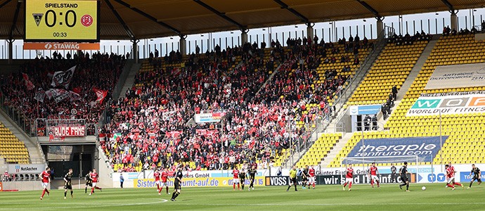 RWE: 30 Minuten Zauberfußball reichen nicht für 3 Punkte von Essen in Aachen