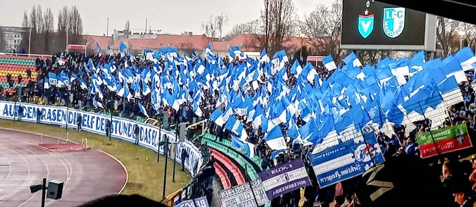 Knapp 4.000 FCM-Fans im Berliner Regen - Viktoria erster Liga-Sieg in diesem Jahr