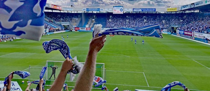 Saisonauftakt des F.C. Hansa Rostock: Von der Aufstiegseuphorie zum absoluten VAR-Frust