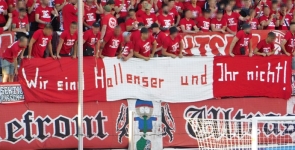 Hallescher FC vs. VfL Halle 96: Heimsieg und gezogene Gästefahnen