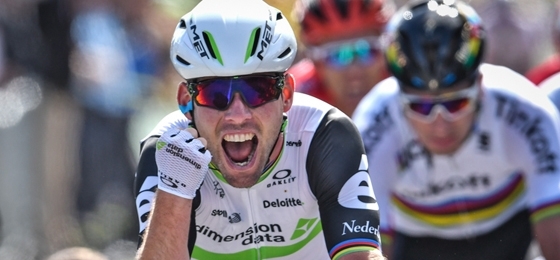 Mark Cavendish gewinnt Tour Auftakt - Deutschlands Topsprinter Kittel und Greipel haben das Nachsehen