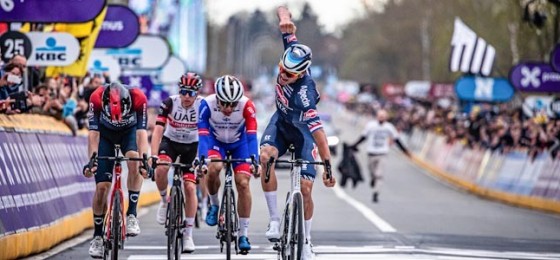 Ronde van Vlaanderen zum zweiten Mal an Mathieu van der Poel