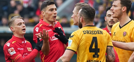 Dynamo Dresden vs. 1. FC Union Berlin: Große Kulisse, keine Tore, eine präsentierte SGD-Fahne
