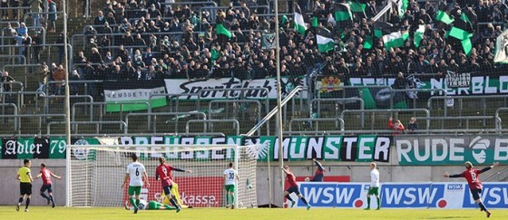 Wuppertal gegen Münster: Glücklicher Punktgewinn der Preußen beim WSV