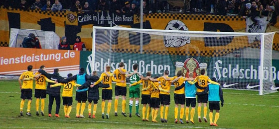 Was für ein Spiel! Dynamo Dresden besiegt Energie Cottbus und rückt vor