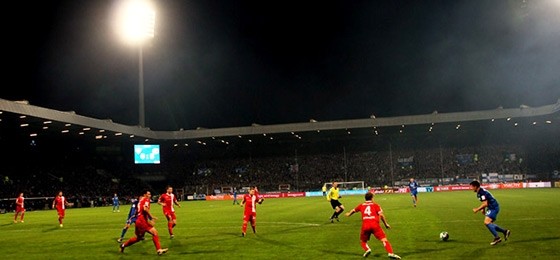 VfL Bochum gegen Fortuna Düsseldorf: Null Tore bei knackiger Stimmung
