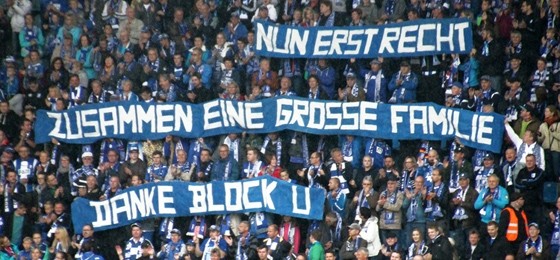1. FC Magdeburg vs. Holstein Kiel: Wieder einmal lässt Beck die blau-weißen Ränge beben
