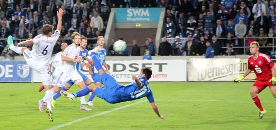1. FC Magdeburg vs. VfL Osnabrück: Traumtor von Beck sorgt für blau-weiße Jubelorgie