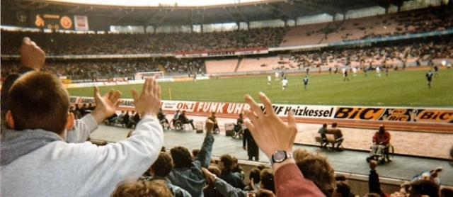 1992 bis 1995: Block 38 und Halligalli - 25x auswärts im Müngersdorfer Stadion