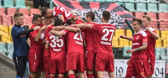 Regionalliga Nordost: Budissa Bautzen gerettet, Altglienicke hofft auf Cottbus