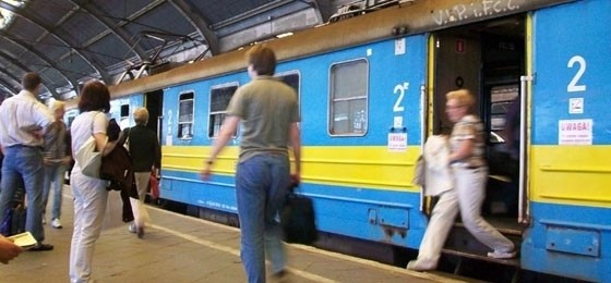Die Fußball-EM 2012 ruft: Tipps zum Bahnfahren im Gastgeberland Polen